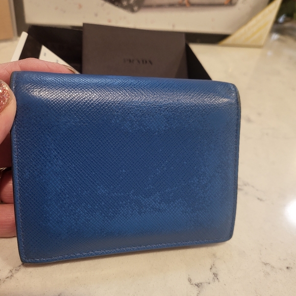 Prada small wallet - Picture 7 of 11